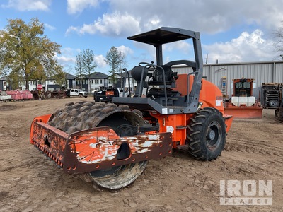 2012 Hamm 3307P Padfoot Drum Compactor