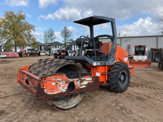 2012 Hamm 3307P Padfoot Drum Compactor