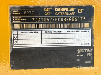 2007 Cat 627G جرار كشط