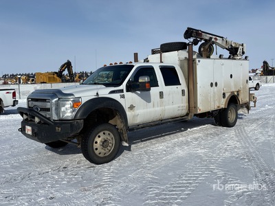 2013 Ford F-550 XLT 4x4 Crew Cab Service Truck