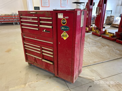 Homak 5 ft 0 in 16-Drawer Upper and Lower Tool Cabinet Tool Cabinet