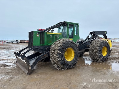 2014 John Deere 748H 4x4 Skidder