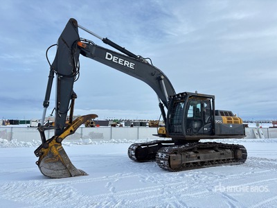 2013 John Deere 290G LC Tracked Excavator