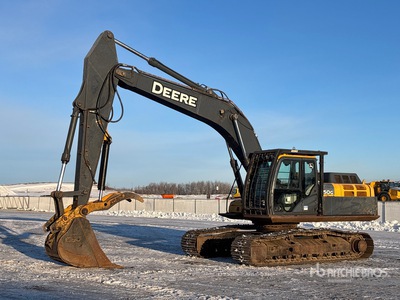 2014 John Deere 250G LC Excavatrice sur chenilles