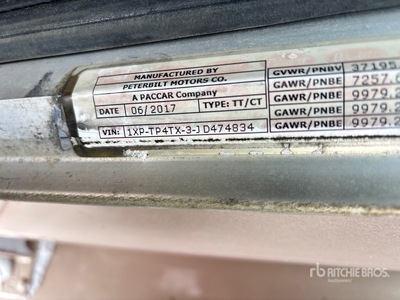 2018 Peterbilt 367 8x6 Cabina con cuccetta per trattore stradale 3 assi