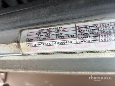 2018 Peterbilt 367 8x6 Cabina con cuccetta per trattore stradale 3 assi