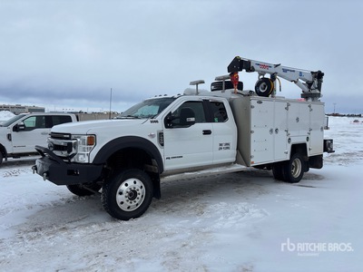 2022 Ford F-550 XLT 4x4 Extended Cab Service Truck