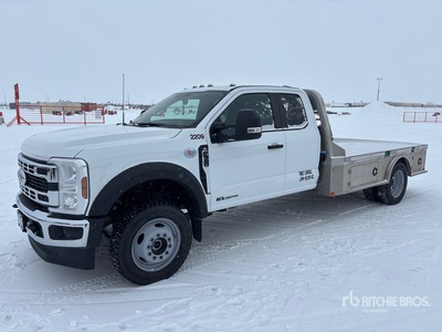 2025 Ford F-550 XL 4x4 Extended Cab Flatbed Truck