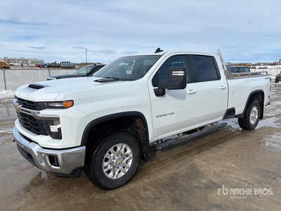 2025 Chevrolet Silverado 3500HD LT 4x4 Crew Cab Pickup