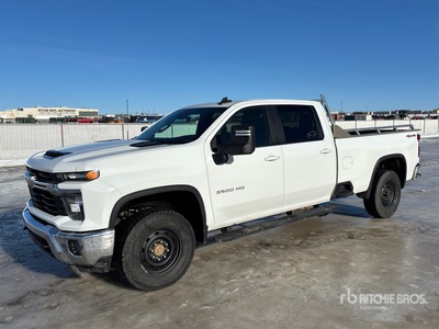 2024 Chevrolet Silverado 3500HD LT 4x4 Crew Cab Pickup
