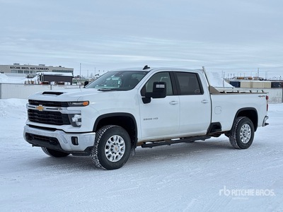 2024 Chevrolet Silverado 3500HD LT 4x4 Crew Cab Ophalen