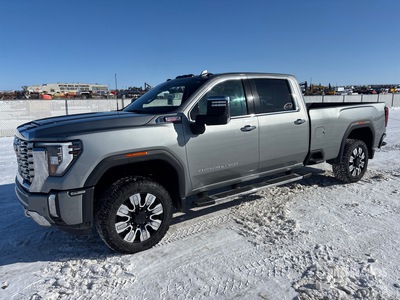 2025 GMC Sierra 3500HD Denali 4x4 Crew Cab Pickup