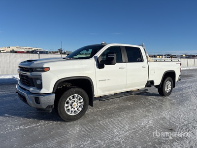 2024 Chevrolet Silverado 3500HD 4x4 Crew Cab Ophalen