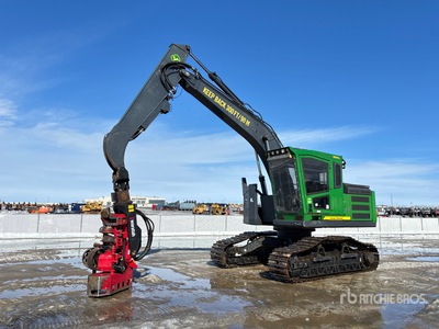 2017 John Deere 2154G Processor