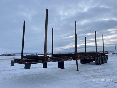 2011 Arctic HR48TR 48 ft Tri/A Hayrack Remolque de troncos