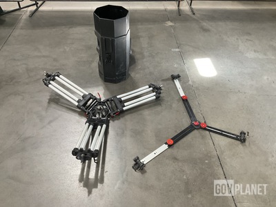 OConnor Tripod w/Case