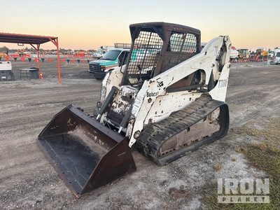 Bobcat T300 Compacte Schranklader