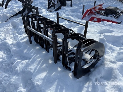 2025 GIYI GY-CLG72 72 in Log Pinza per mini pala (Unused)