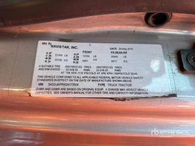 2016 International Prostar+122 6x4 تراكتور شاحنة كابينة النوم (ثنائية المحور)