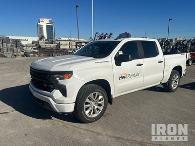 2022 Chevrolet Silverado 1500 4x4 Crew Cab Pickup