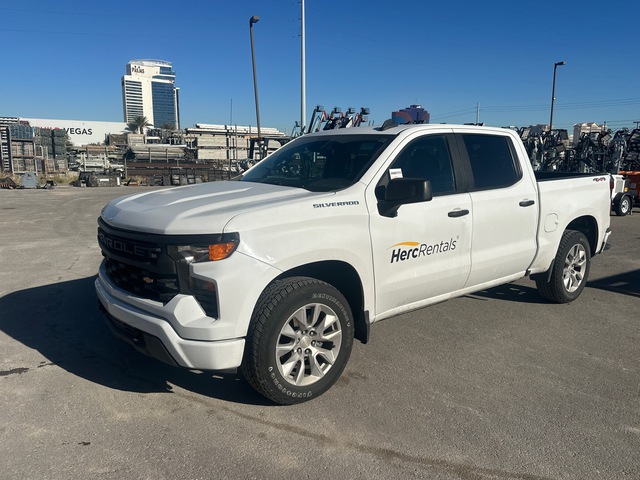 2022 Chevrolet Silverado 1500 4x4 Crew Cab Pickup 2022 Chevrolet Silverado 1500 4x4 Crew Cab Pickup