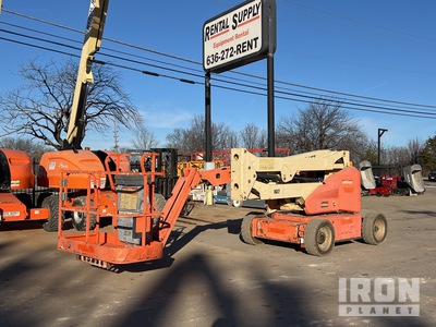 2008 JLG E450AJ 2WD Electric Nacelle articulée