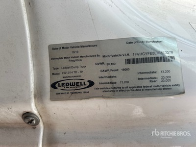 2020 Freightliner M2 106 10x4 Quad/A Camión dumper