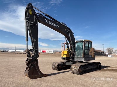 2018 Volvo ECR235EL حفارة بجنزير
