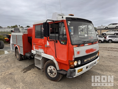 1993 Mitsubishi Fighter FK160F 4x2 Crew Cab Fire Truck