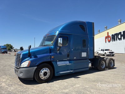 2018 Freightliner Cascadia 125 6x4 T/A Sleeper Truck Tractor