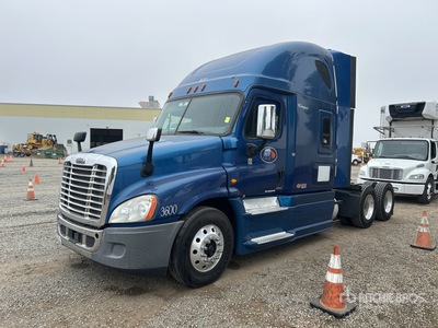 2018 Freightliner Cascadia 125 6x4 Tracteur Routier Couchette