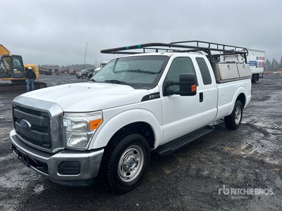2016 Ford F-250 4x2 Extended Cab بيك اب