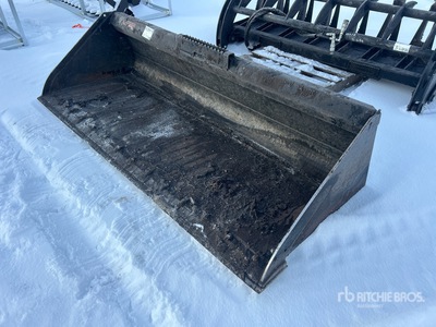 Virnig 84 in Godet pour chargeuse à différentiel