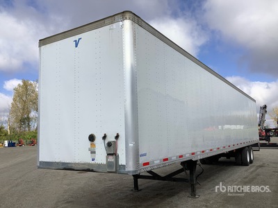 2017 Vanguard MaxCube 53 ft x 102 in T/A Van Trailer