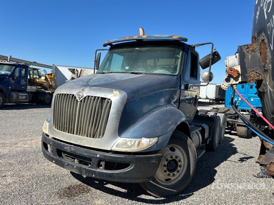 2006 International 8600 6x4 T/A Day Cab Truck Tractor (Inoperable)