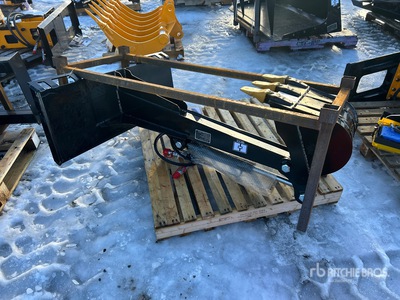 16 in Retroescavatore per mini pala