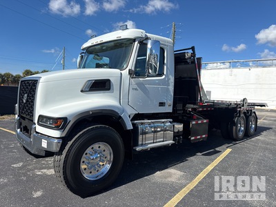 2023 Volvo VHD 6x4 Camion roulant