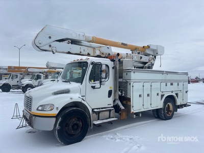 2006 Altec A0445 45 ft on 2007 Freightliner M2 4x2 Bucket Truck
