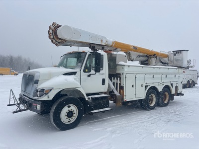 Altec on 2008 International 7500 6x4 Bucket Truck