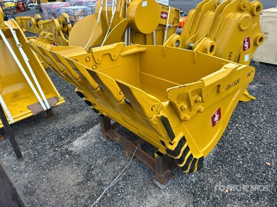 2025 HW BKT32054HD 54 in Digging Excavator Bucket - Fits Cat 320 (Unused)