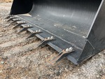 Specialty with Loader Bucket Edge / Shanks