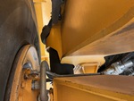 Chassis with Suspension Cylinders