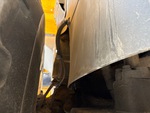 Chassis with Suspension Cylinders