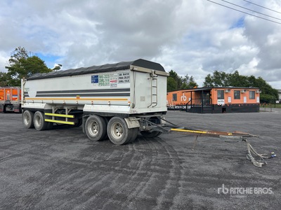 2017 Sloanebuilt 8 m Quad Dog Remolque banera