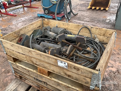 Quantity of Hydraulic Ram