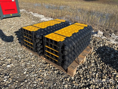 Quantity of (10) Bauer Generatoren Cable Bridge 3 chanel industrial (Unused)