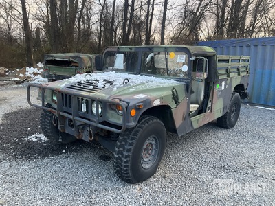1997 AM General M1097A2 HMMWV 2 Door Soft Top w/Truck Bod