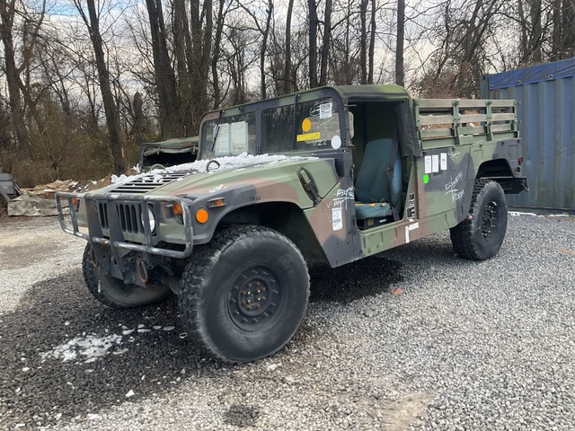 1996 AM General M1097A2 HMMWV 2 Door Soft Top w/Truck Body