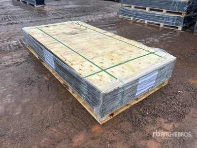 Quantity of (100) 3 ft 5 in x 7 ft Wire Mesh ورش و مخازن متنوعة (Unused)