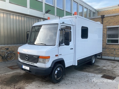 Mercedes-Benz Vario 816D 4x2 Environmental Measuring Van Servicewagen